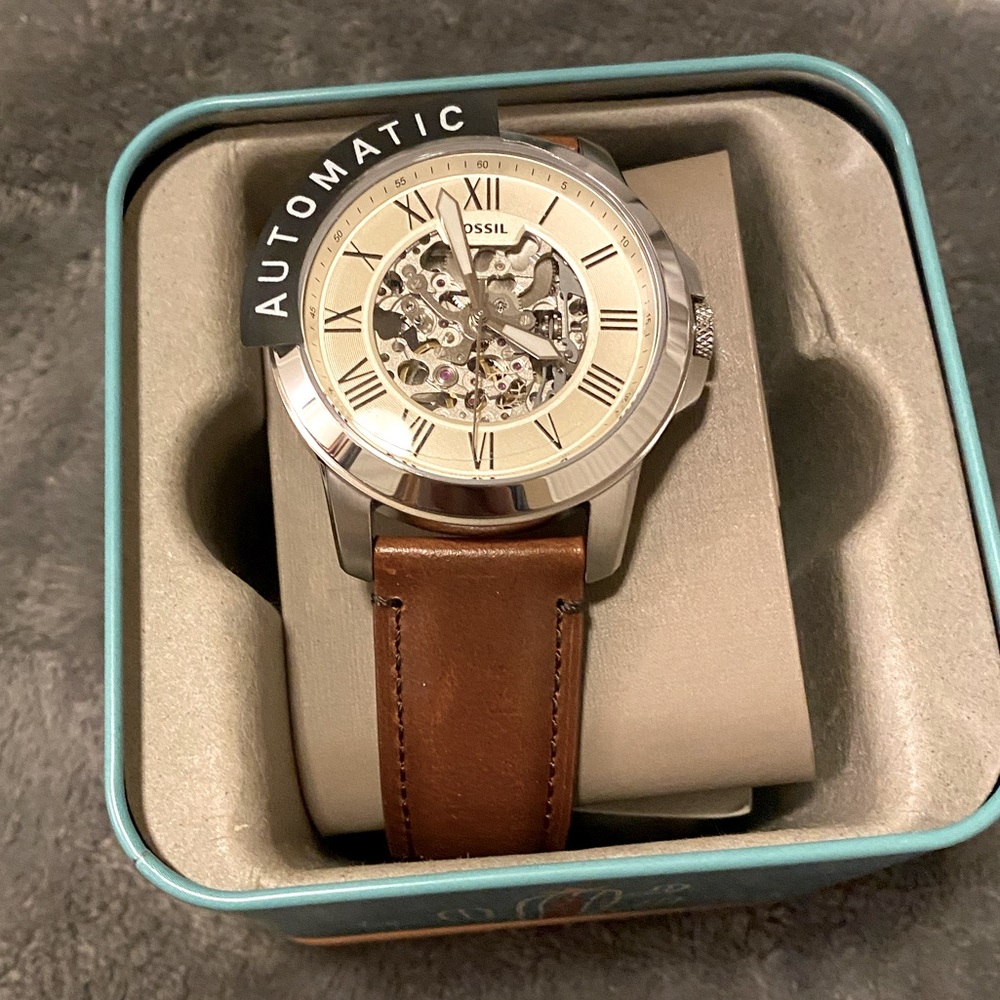 Unisex Fossil Watch - NWT